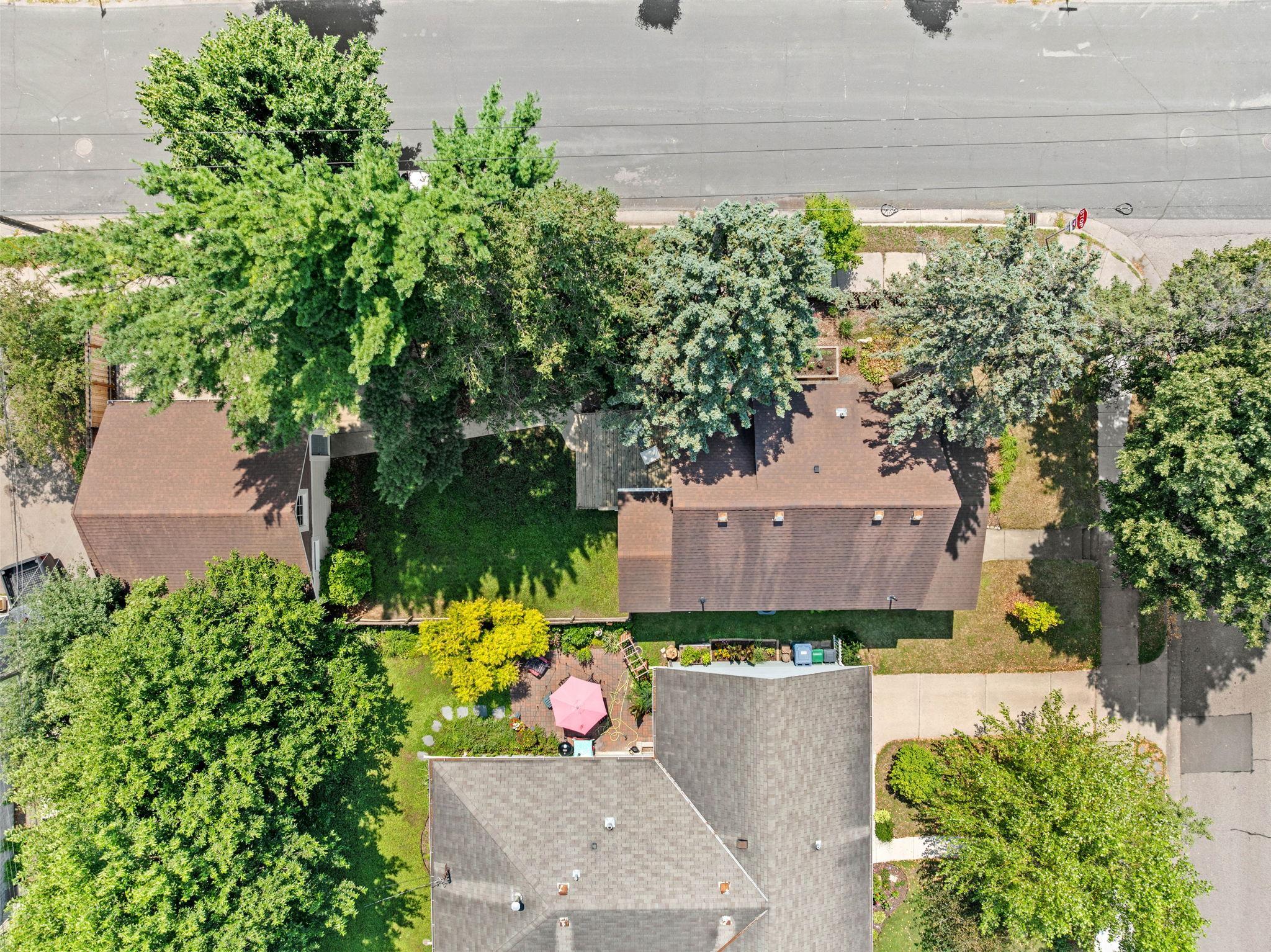 5557 Aldrich Avenue S