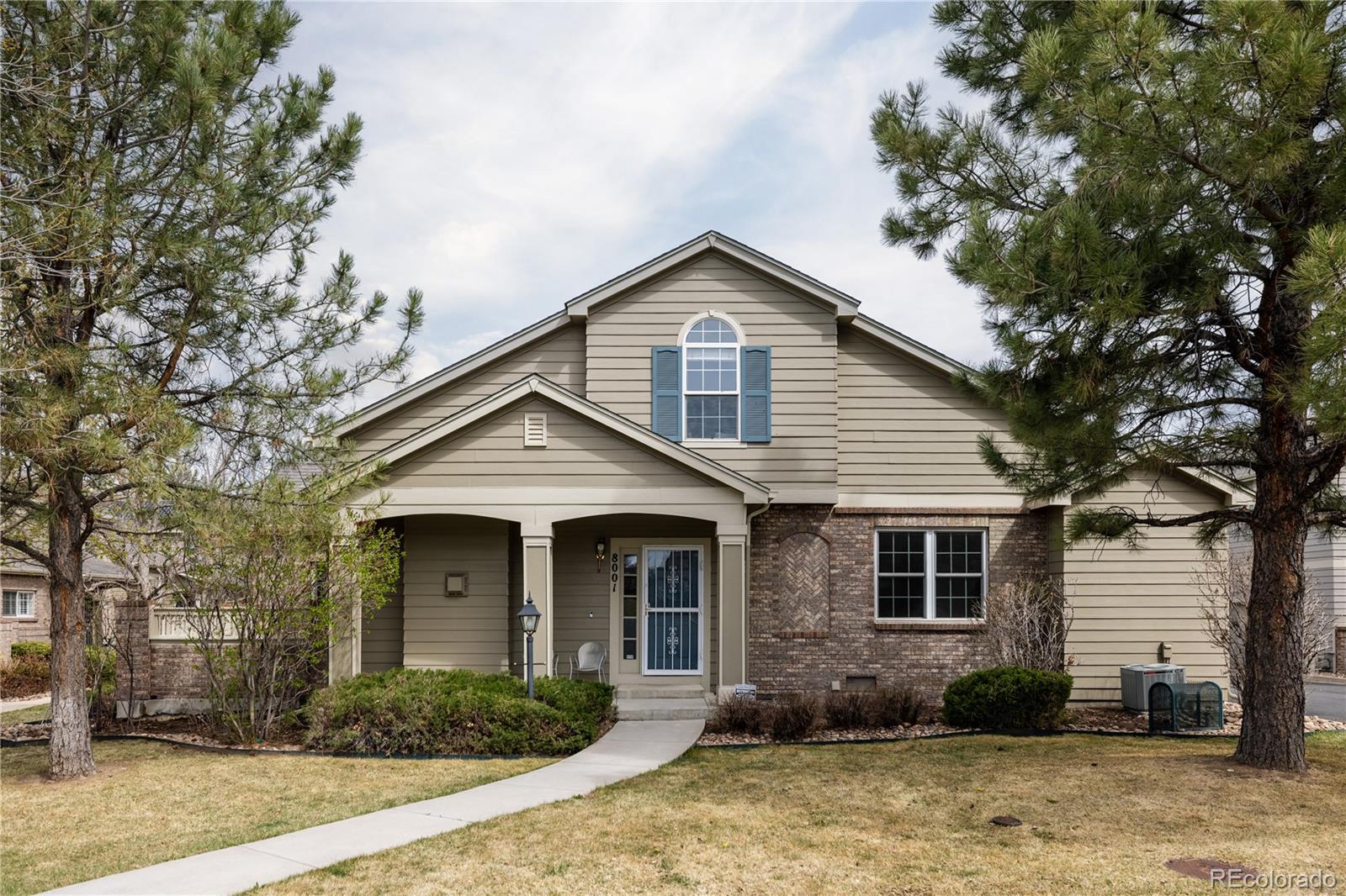 8001 E Ellsworth Ave