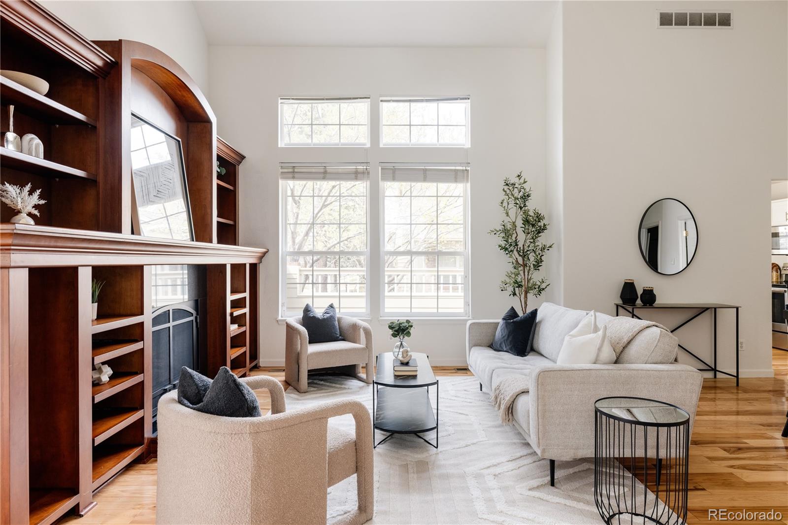 8001 E Ellsworth Ave