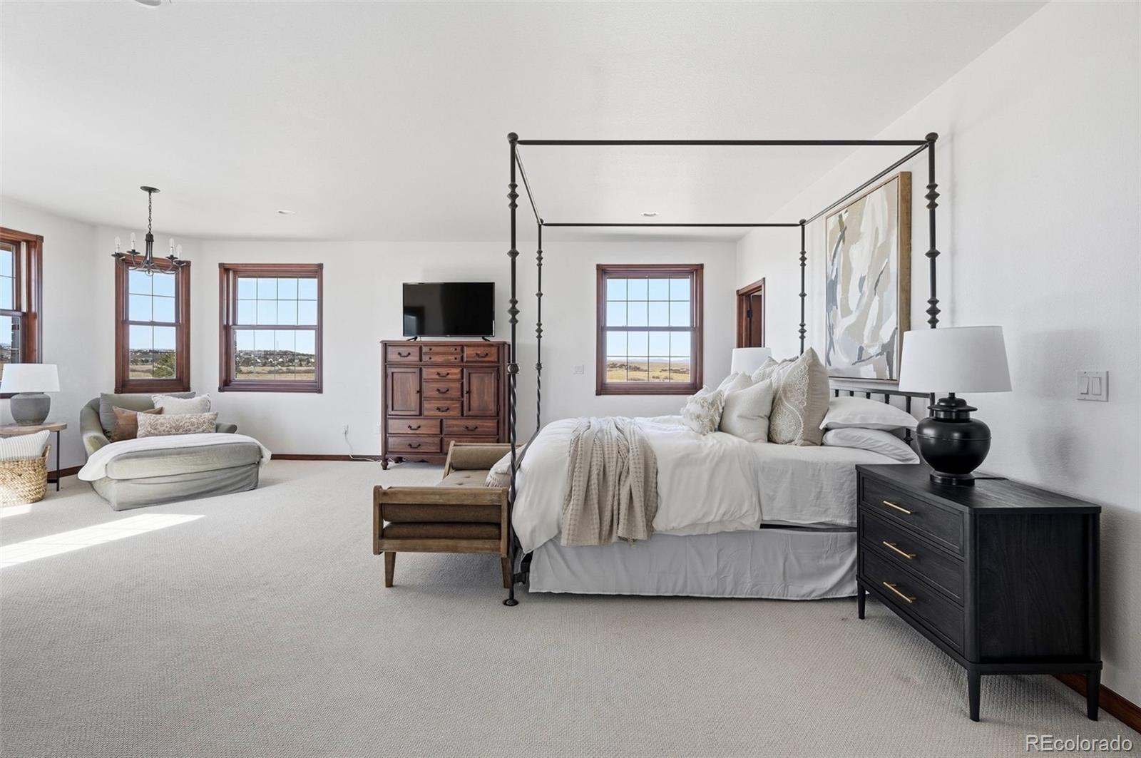 4347 N Crowfoot Valley Road