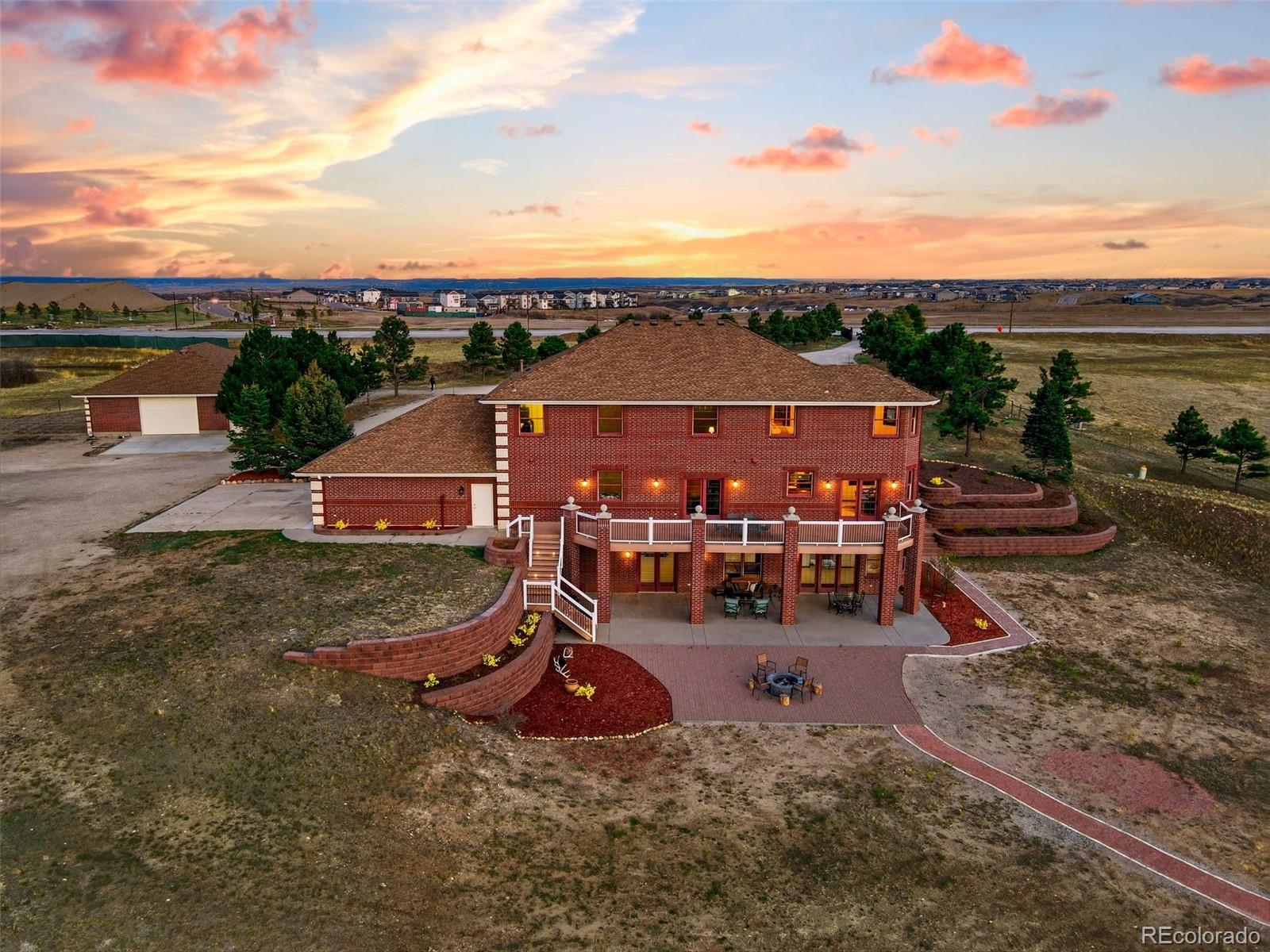 4347 N Crowfoot Valley Road