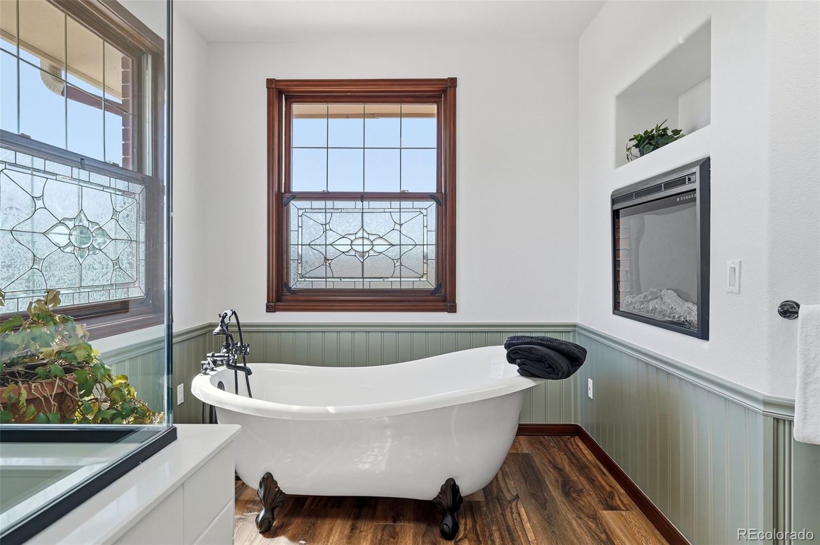 4347 N Crowfoot Valley Road