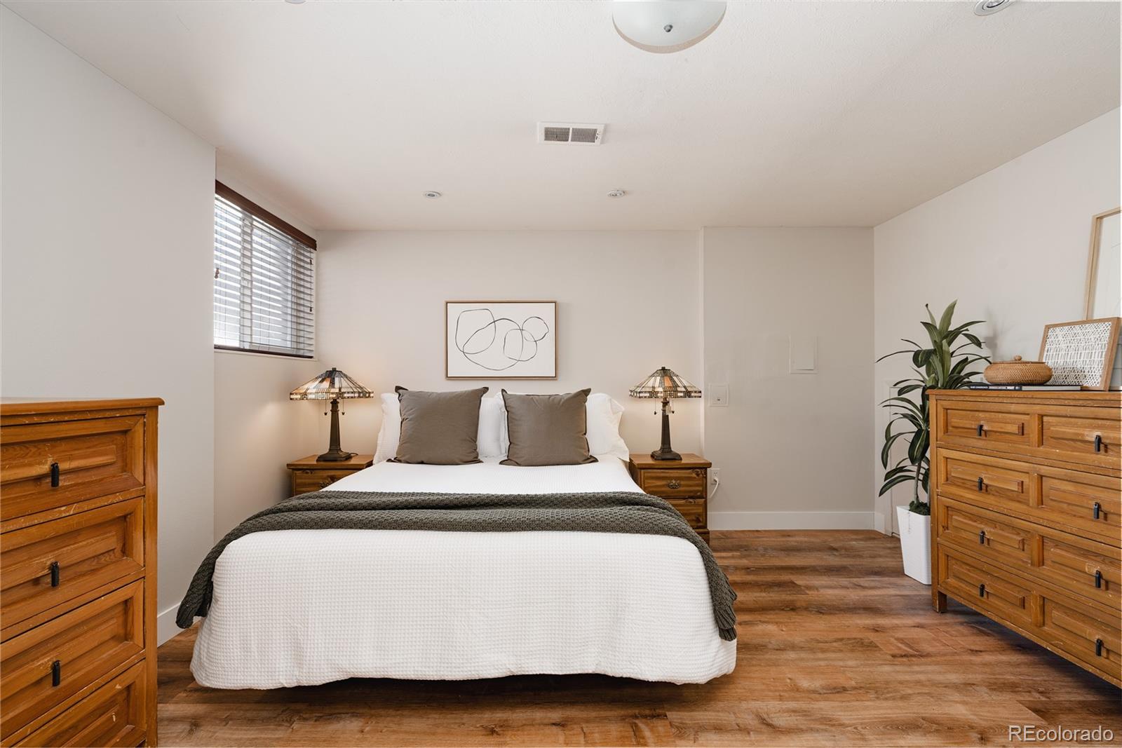 6790 E Exposition Avenue