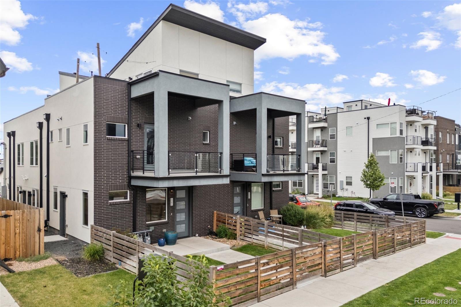 1302 N Stuart Street