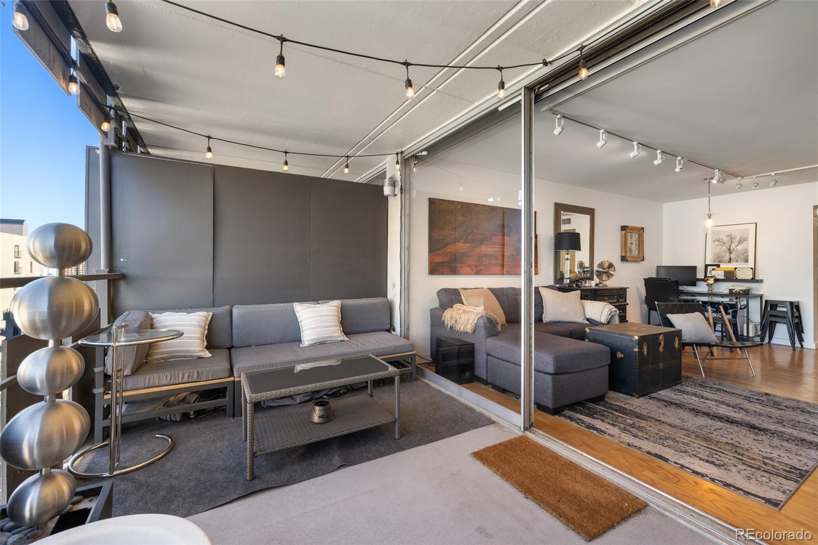 790 N Washington Street Unit: 1203