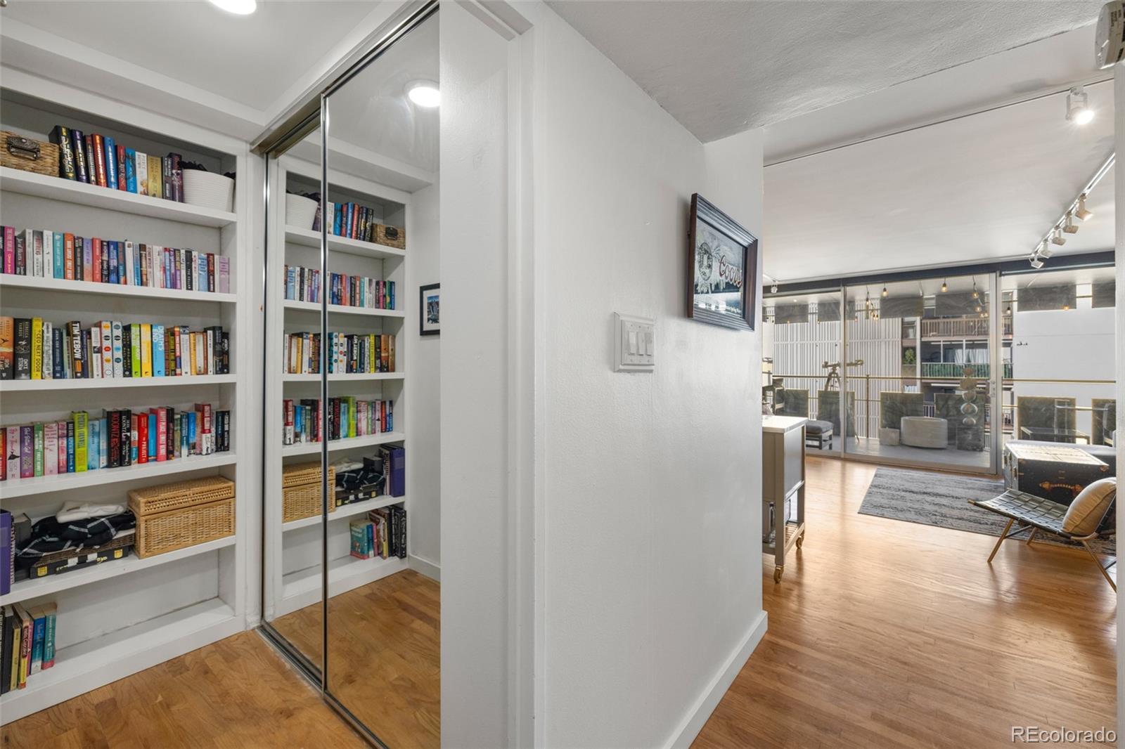 790 N Washington Street Unit: 1203