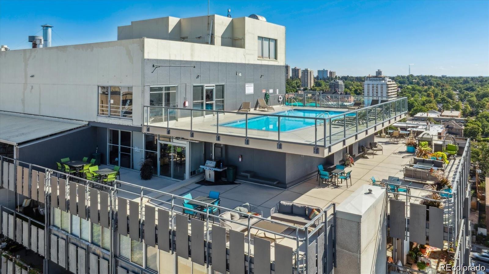 790 N Washington Street Unit: 1203