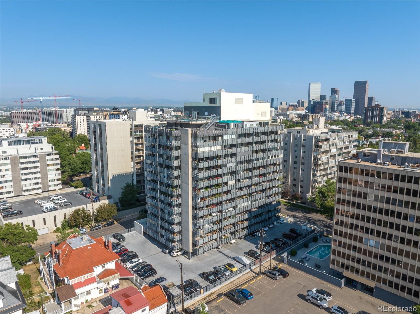 790 N Washington Street Unit: 1203