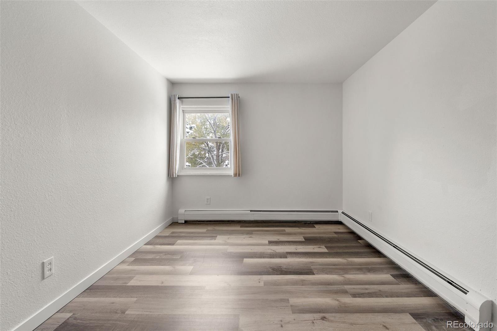 1150 Golden Cir Unit: 301