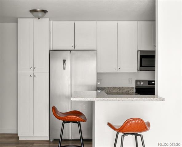 1150 Golden Cir Unit: 301