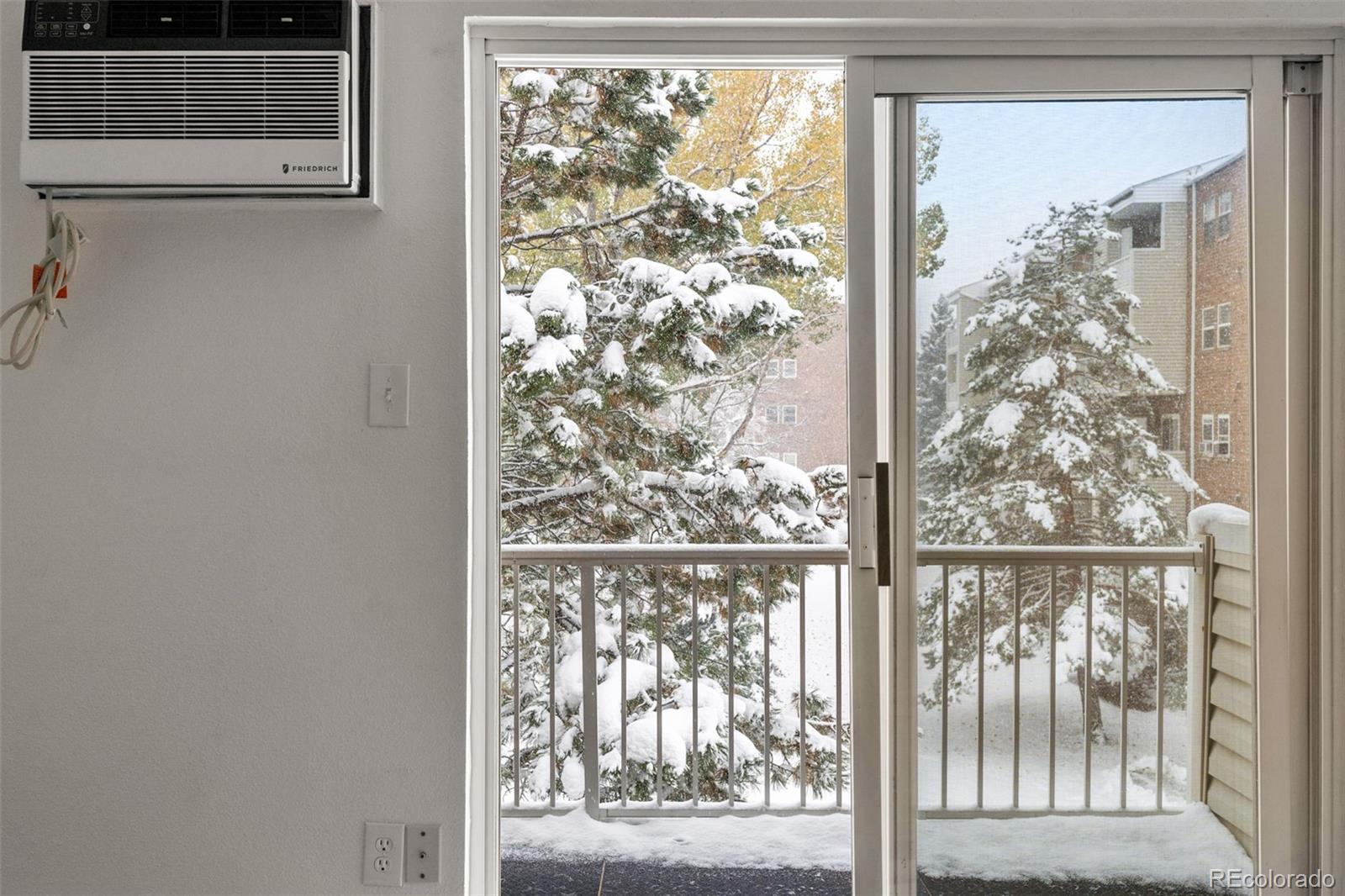 1150 Golden Cir Unit: 301