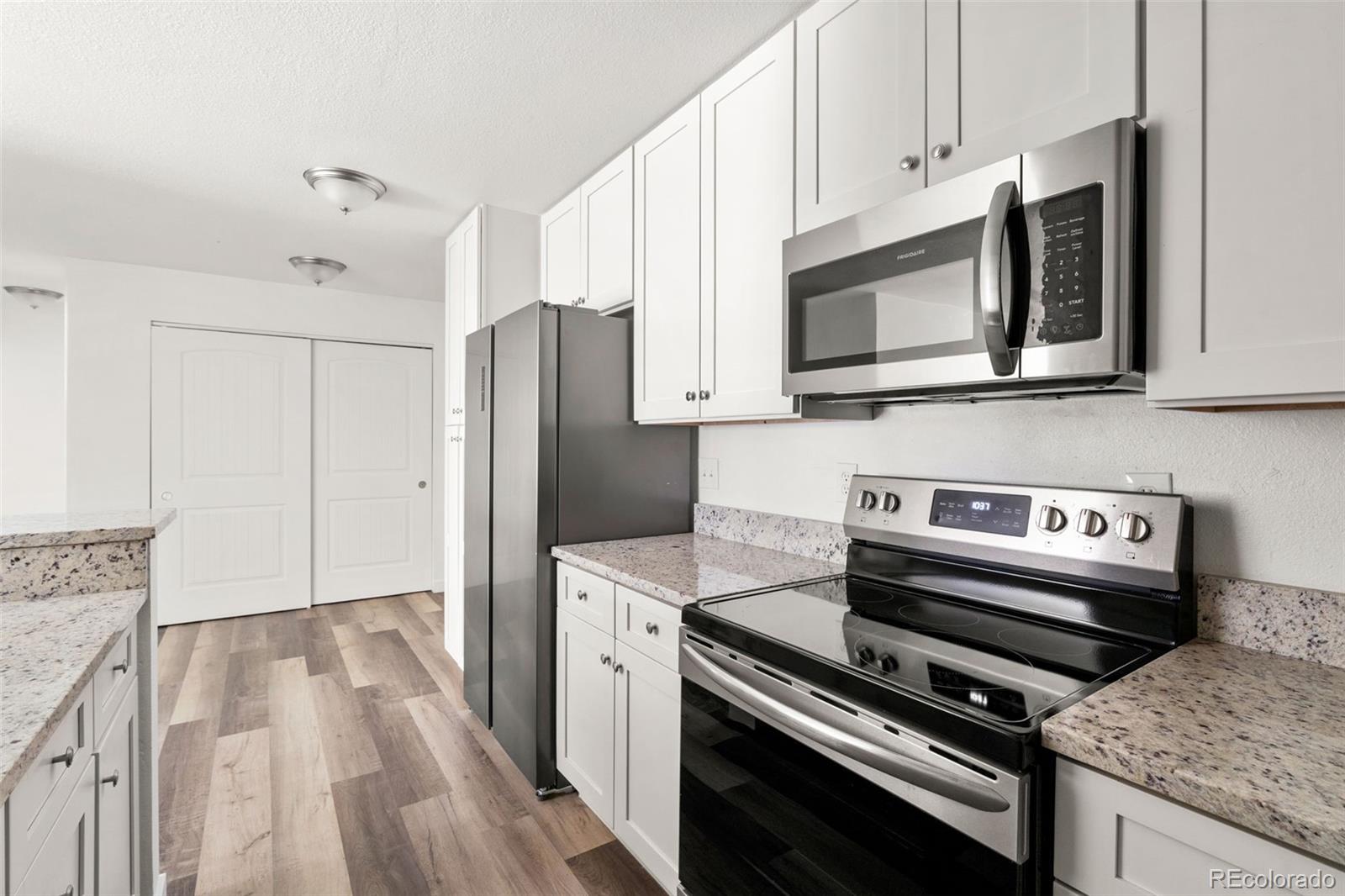 1150 Golden Cir Unit: 301