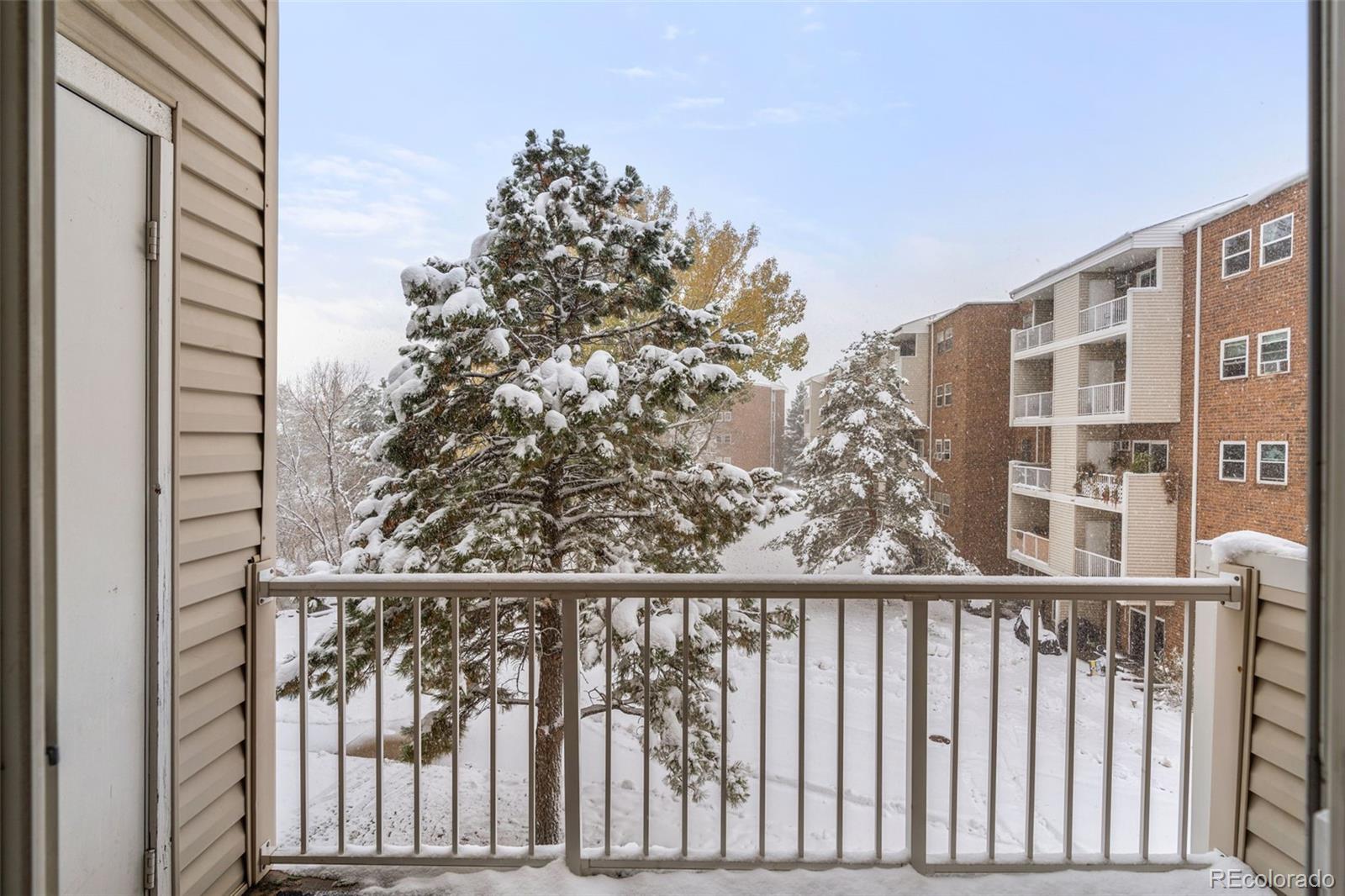 1150 Golden Cir Unit: 301