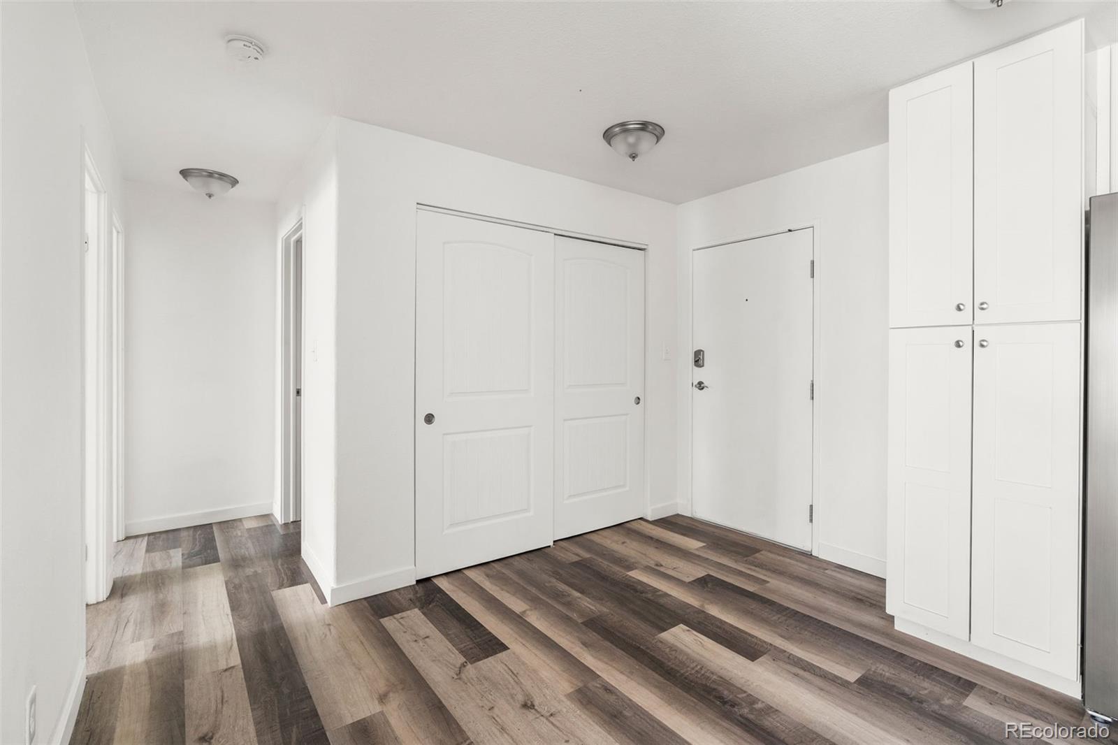 1150 Golden Cir Unit: 301