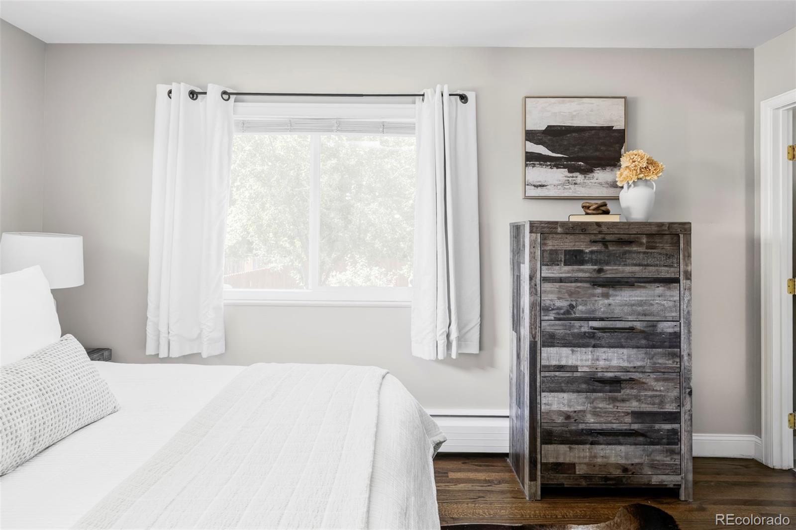 121 S Jasmine Street