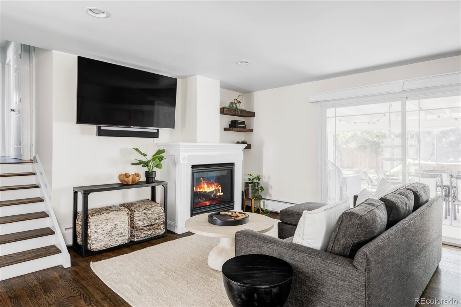 121 S Jasmine Street