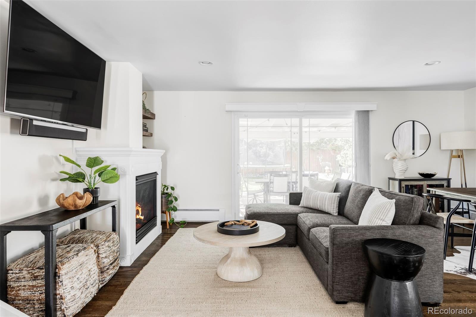 121 S Jasmine Street