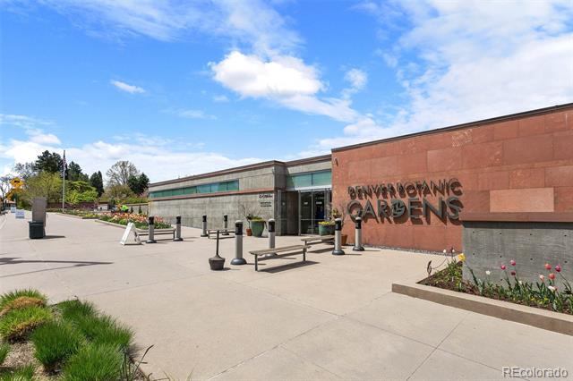 1313 N Williams St Unit: 703
