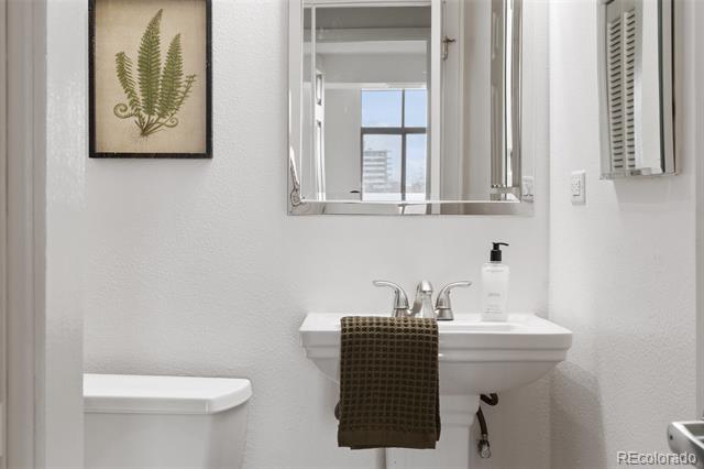 1313 N Williams St Unit: 703