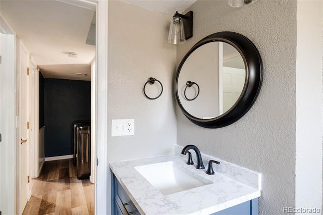 8460 Zephyr Ct
