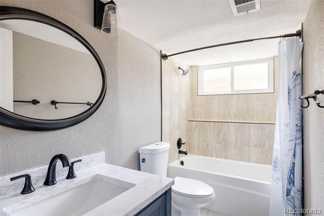 8460 Zephyr Ct