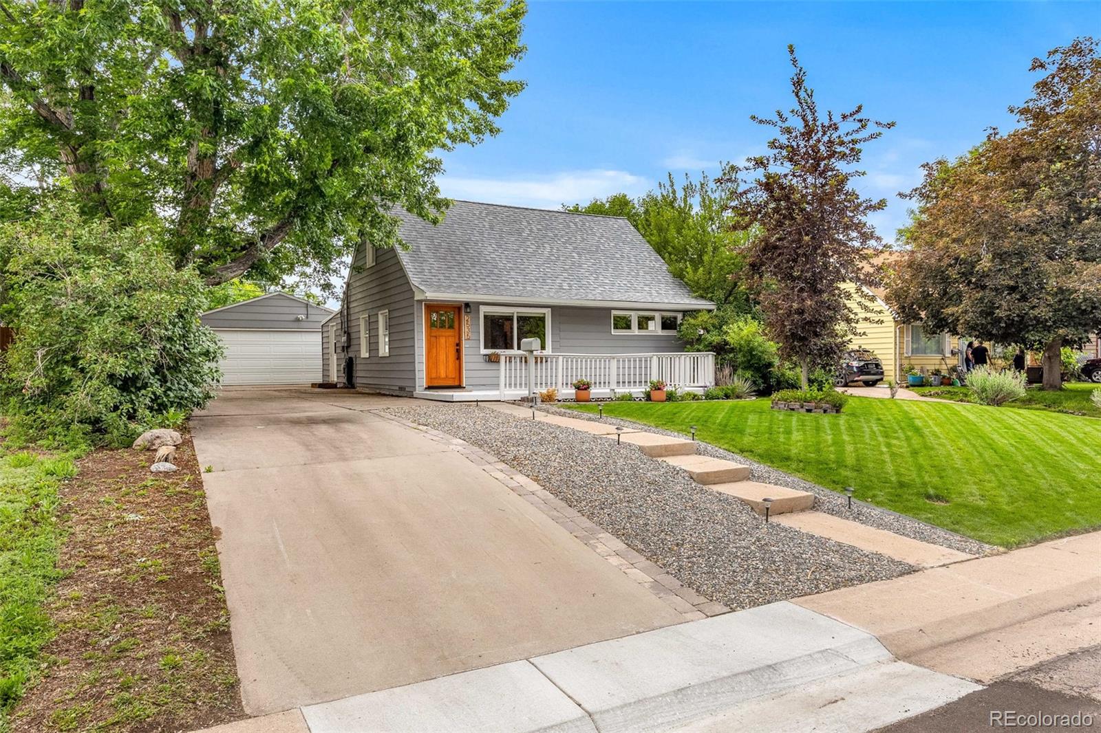 2535 S Julian Street