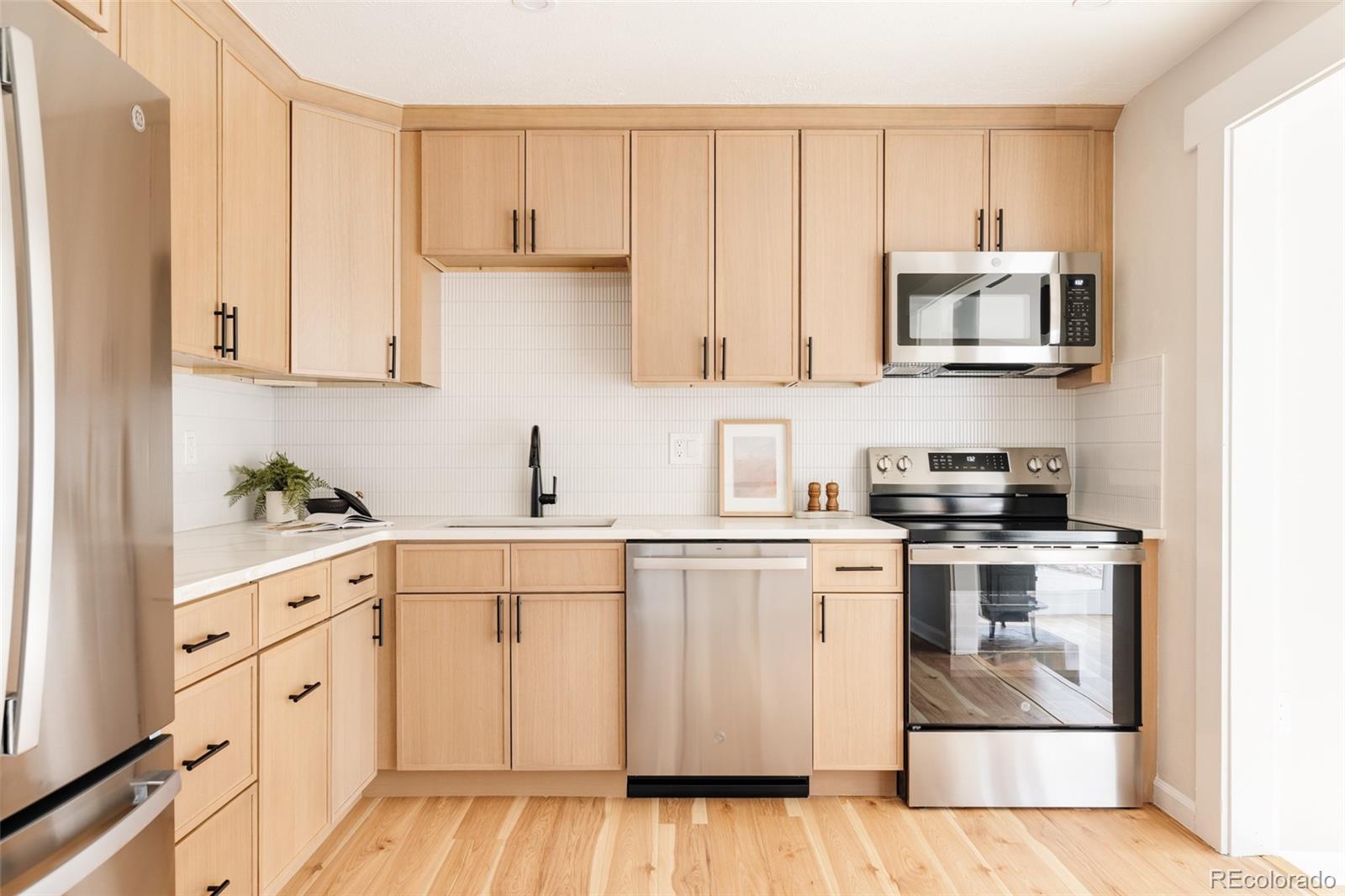 11186 W Wisconsin Ave