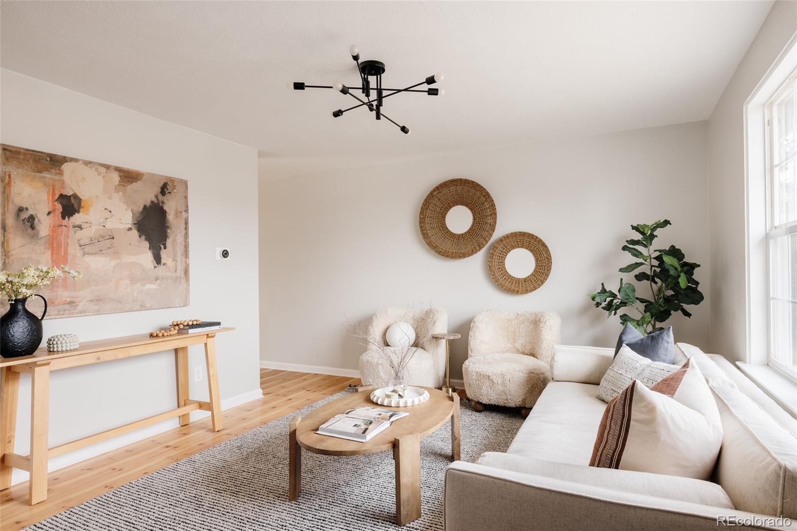 11186 W Wisconsin Ave