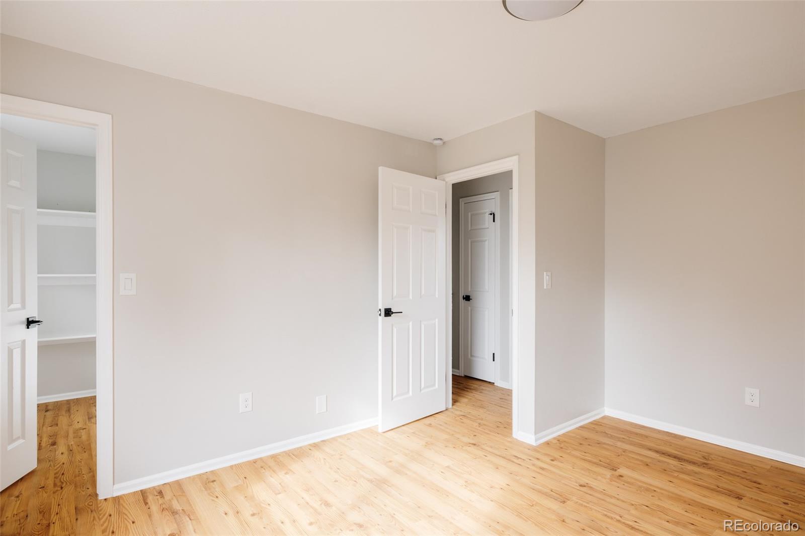 11186 W Wisconsin Ave