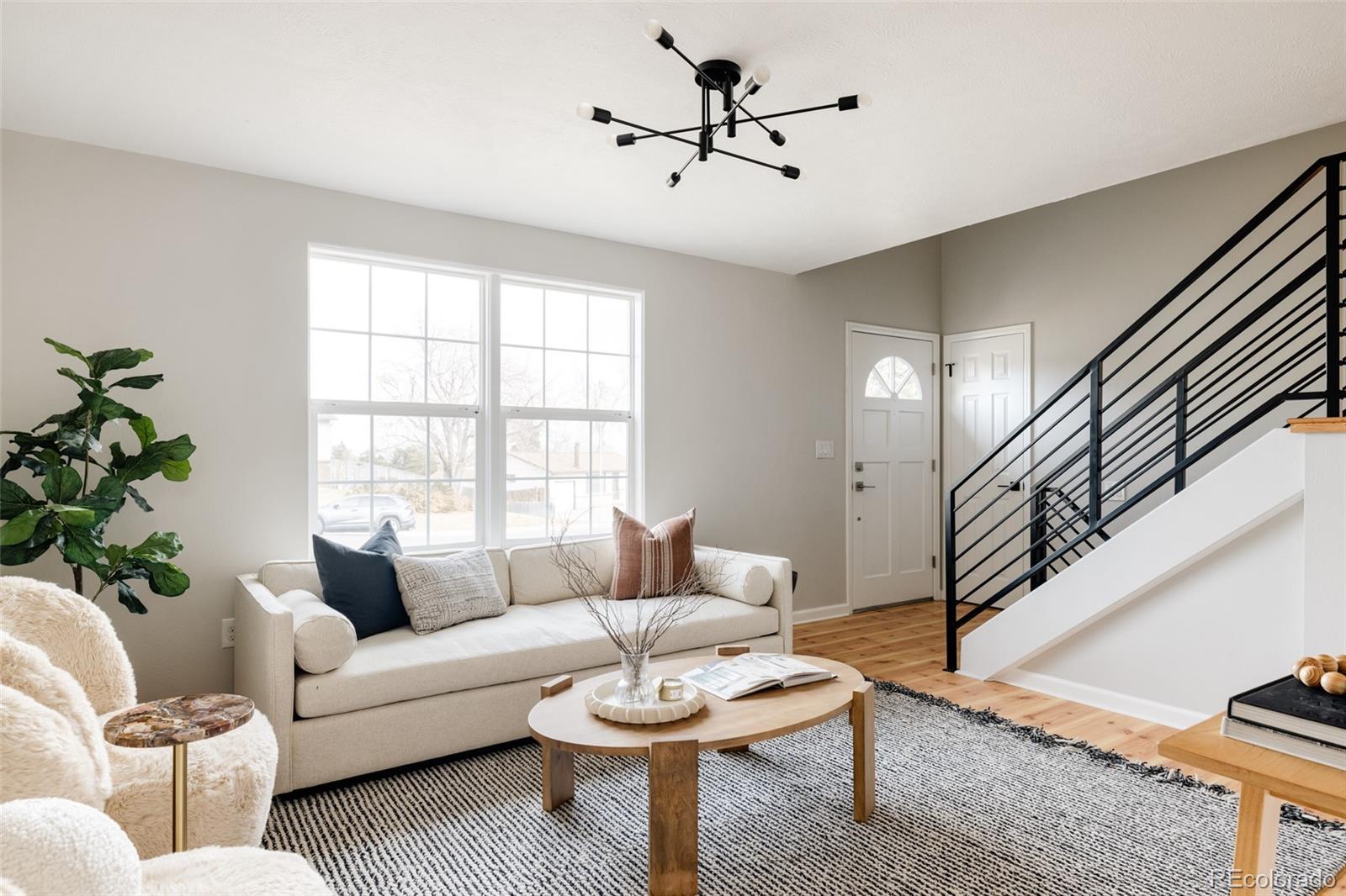 11186 W Wisconsin Ave