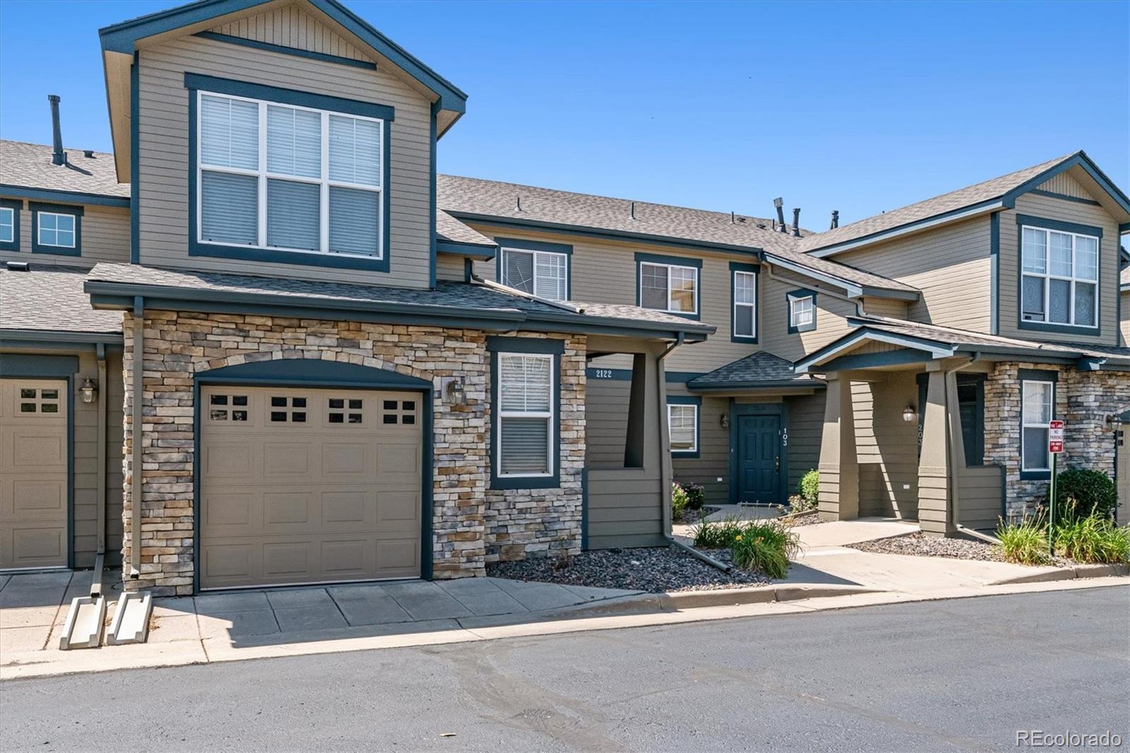 2122 S Fulton Cir Unit: 102