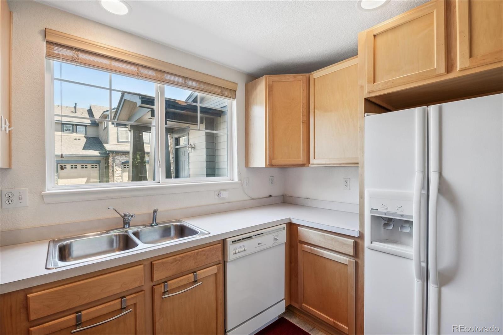 2122 S Fulton Cir Unit: 102