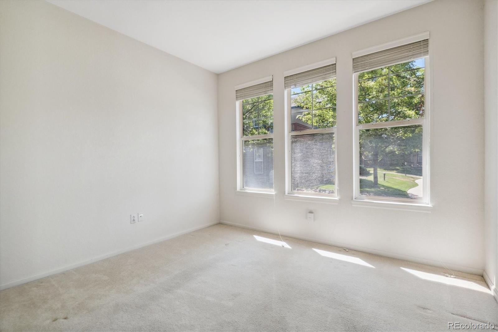 2122 S Fulton Cir Unit: 102