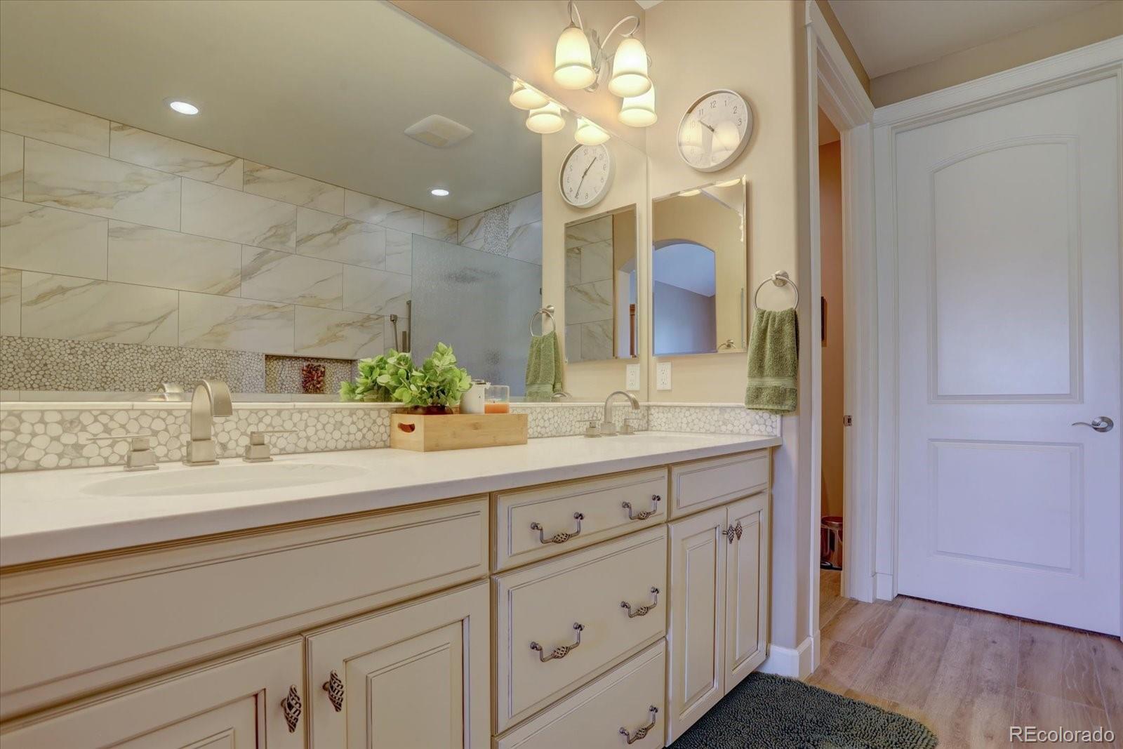 2409 Primo Rd Unit: C