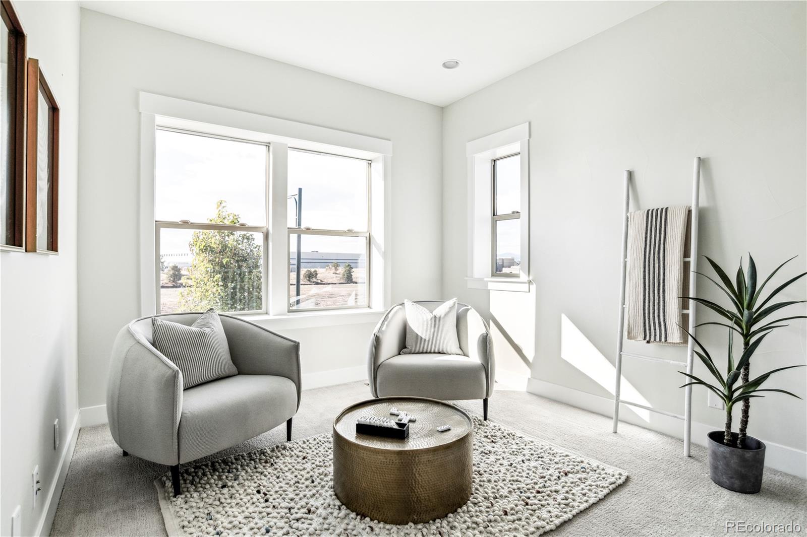 9475 E Prairie Meadow Dr