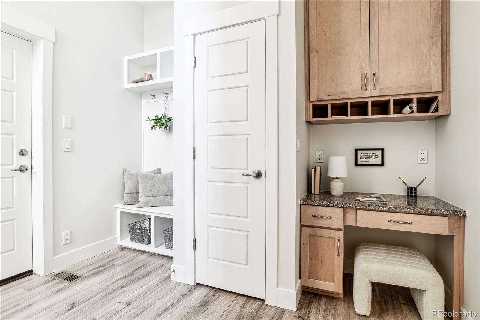 9475 E Prairie Meadow Dr