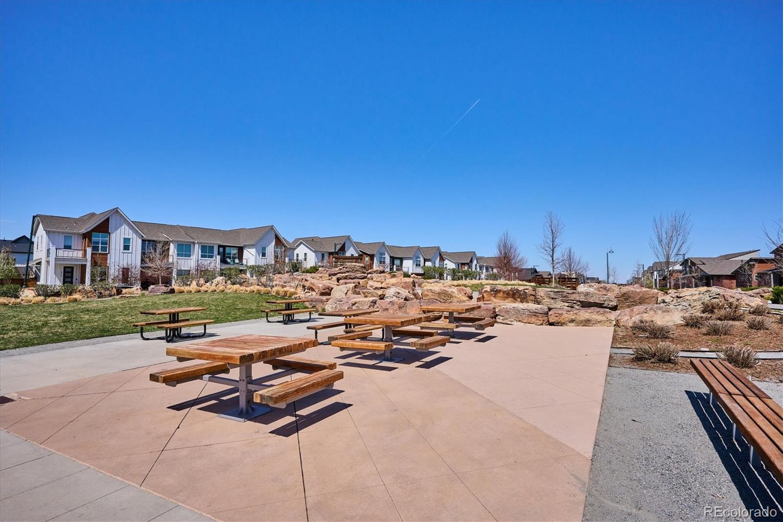 5868 Central Park Blvd