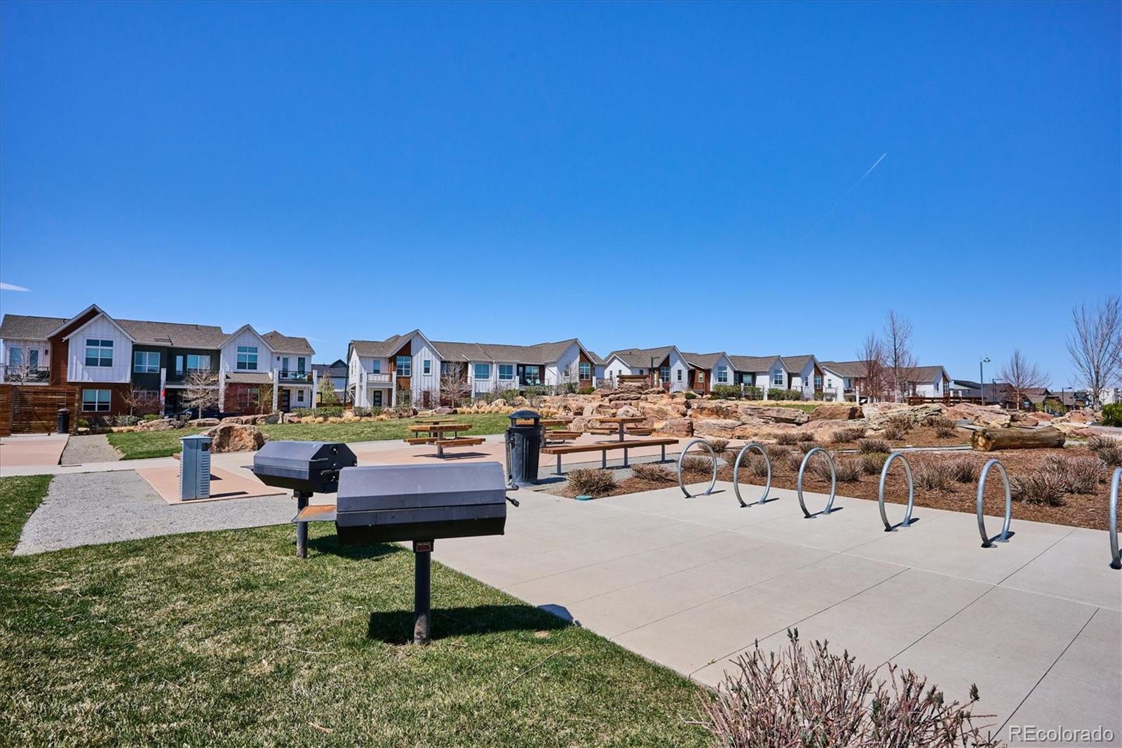 5868 Central Park Blvd