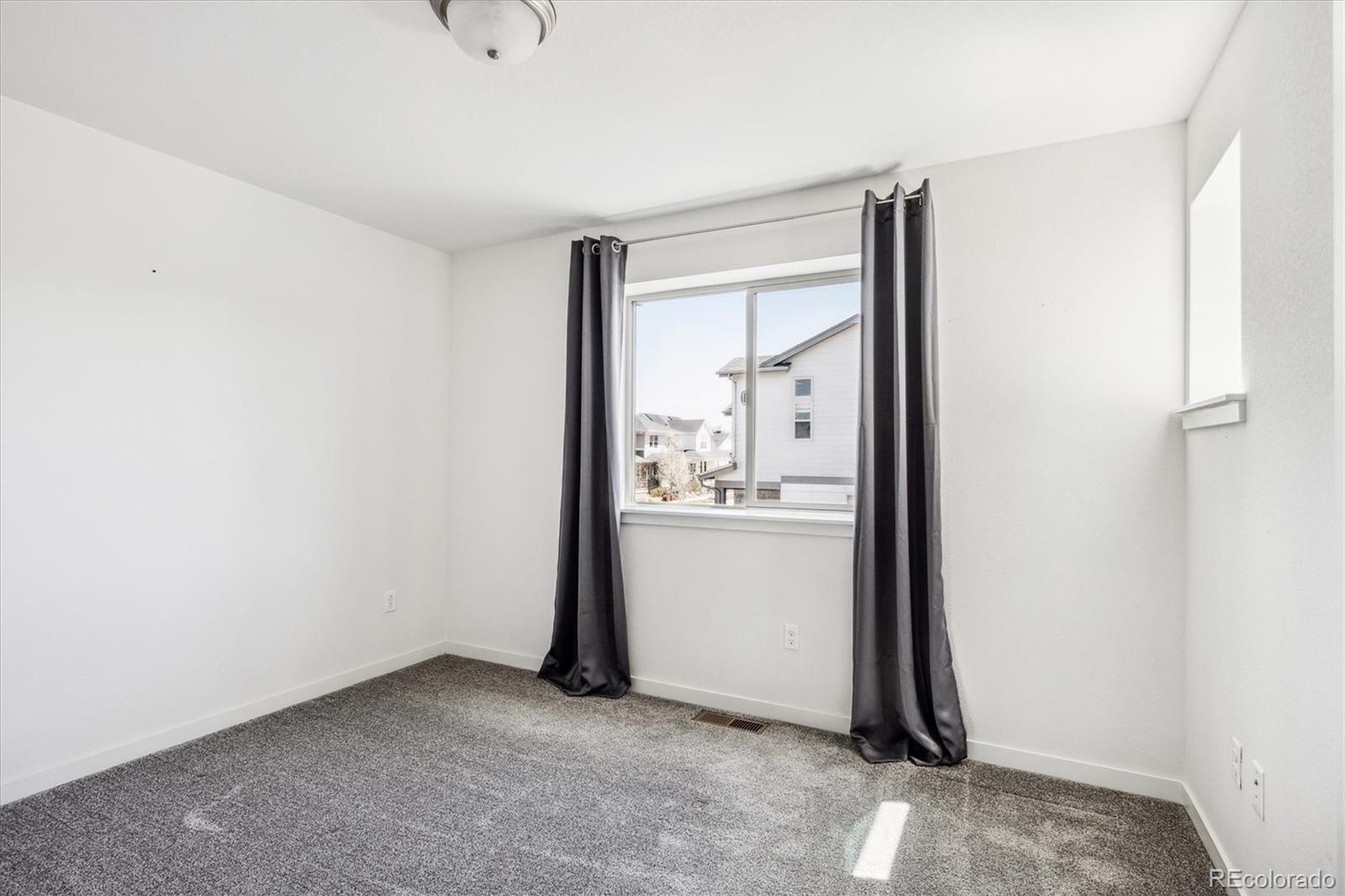 5868 Central Park Blvd