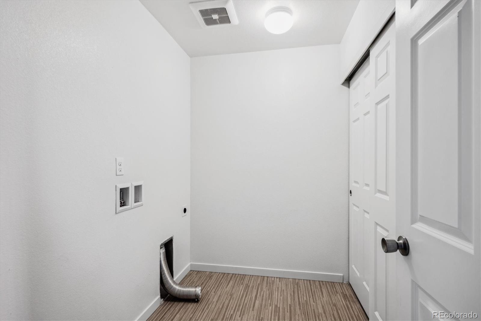 5868 Central Park Blvd