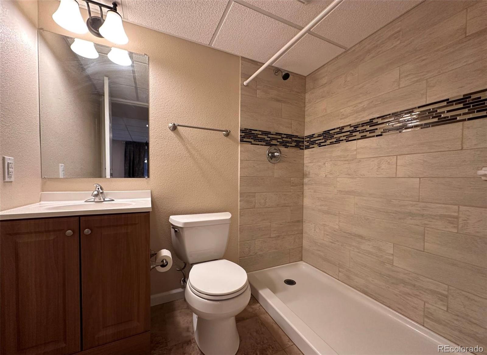 438 N Parkside Drive Unit: C