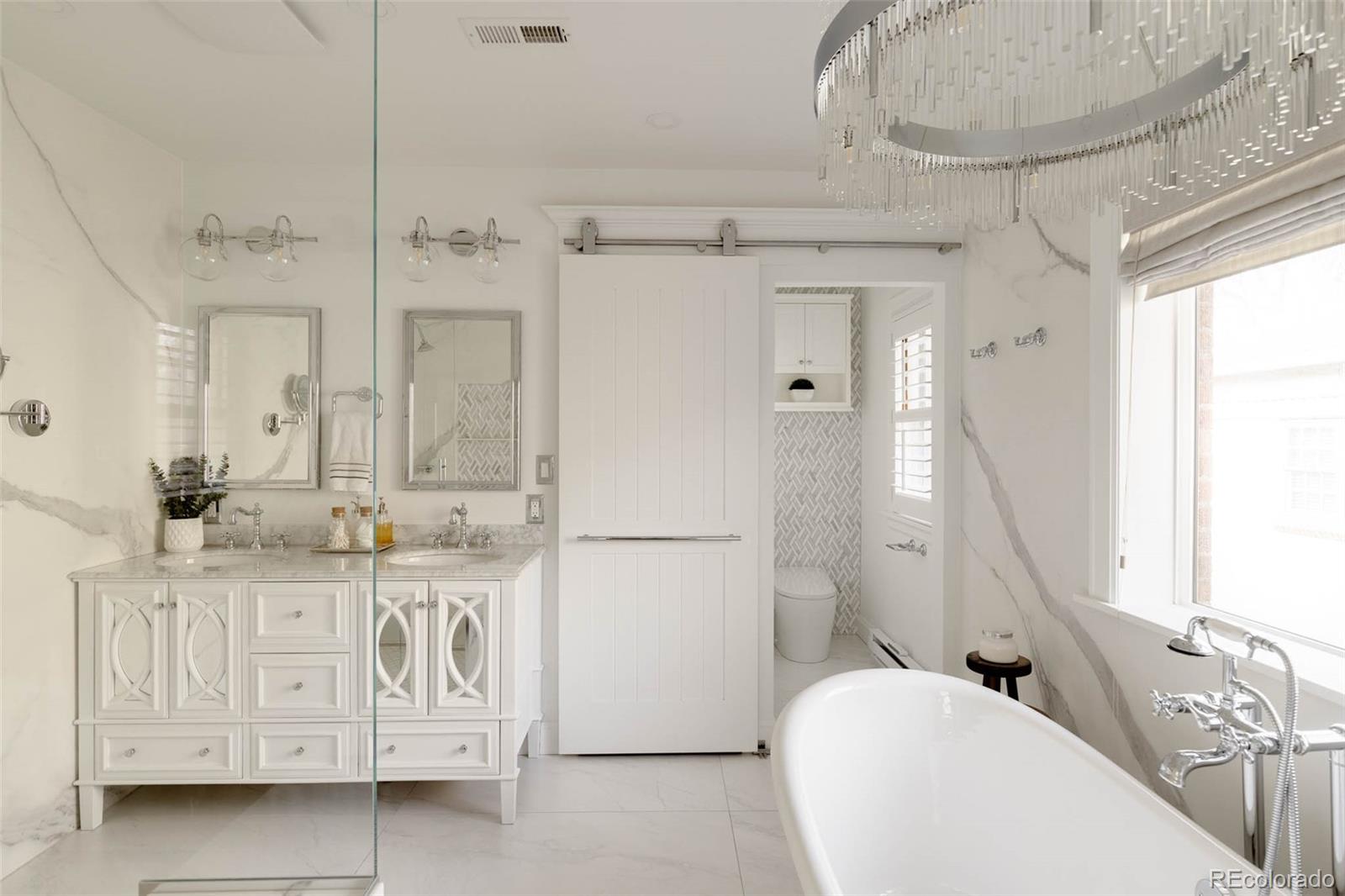 5525 E 17th Avenue Parkway