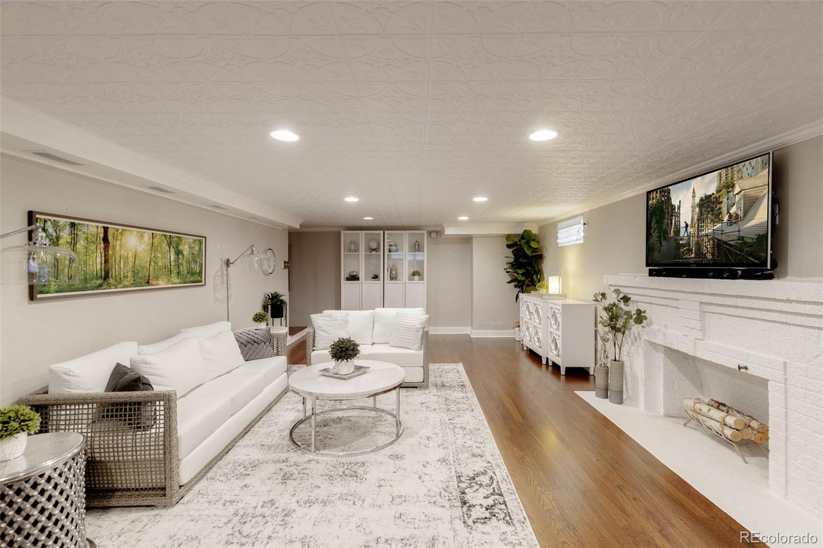 5525 E 17th Avenue Parkway