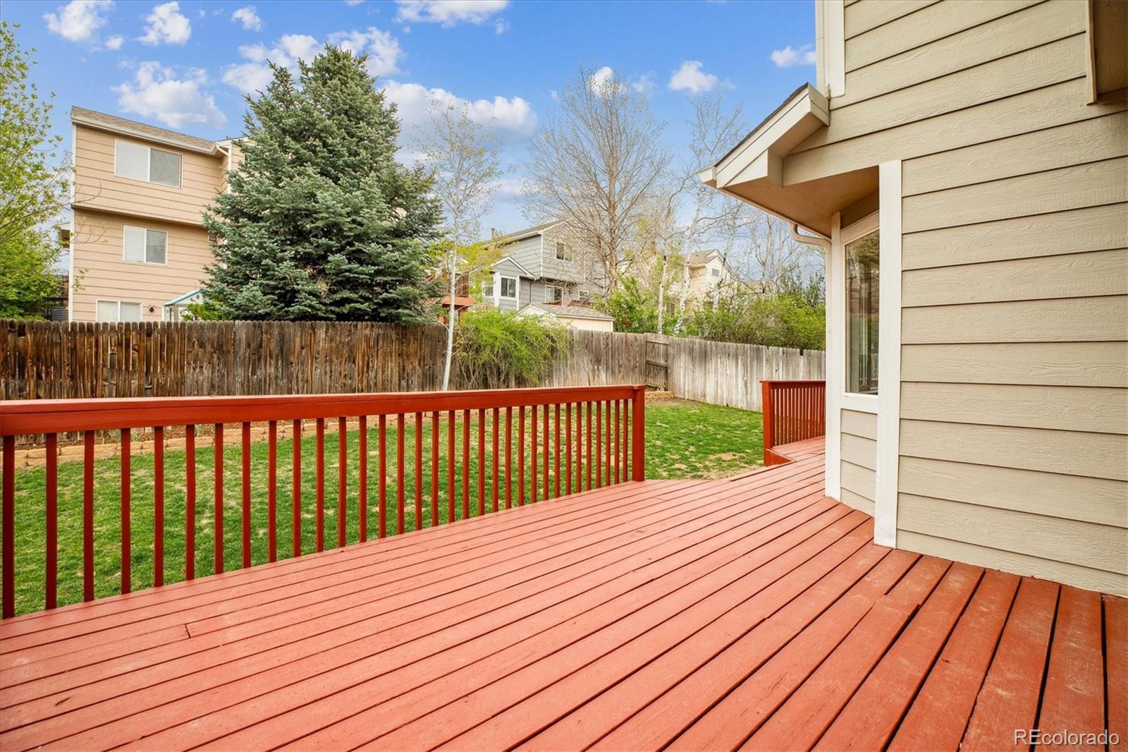 5174 S Ukraine Street