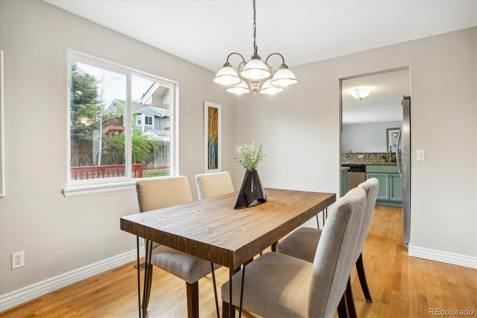 5174 S Ukraine Street