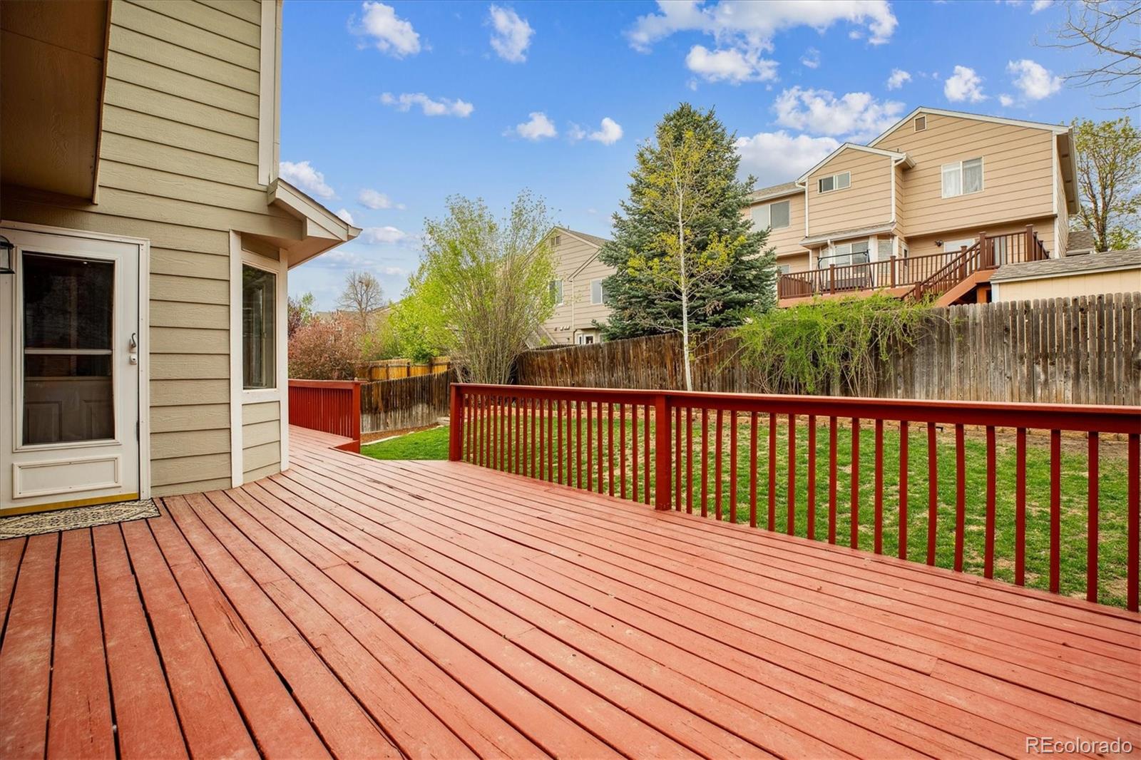 5174 S Ukraine Street