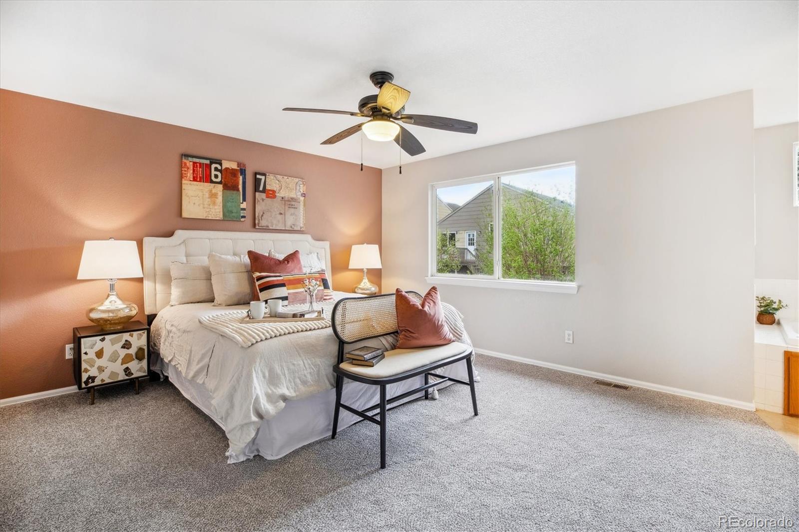 5174 S Ukraine Street