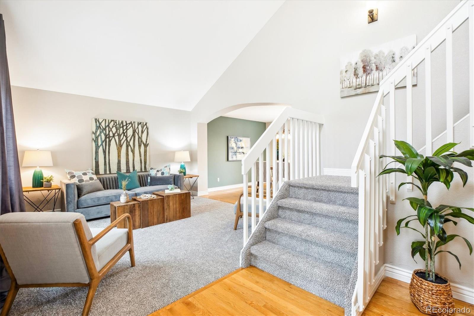 5174 S Ukraine Street