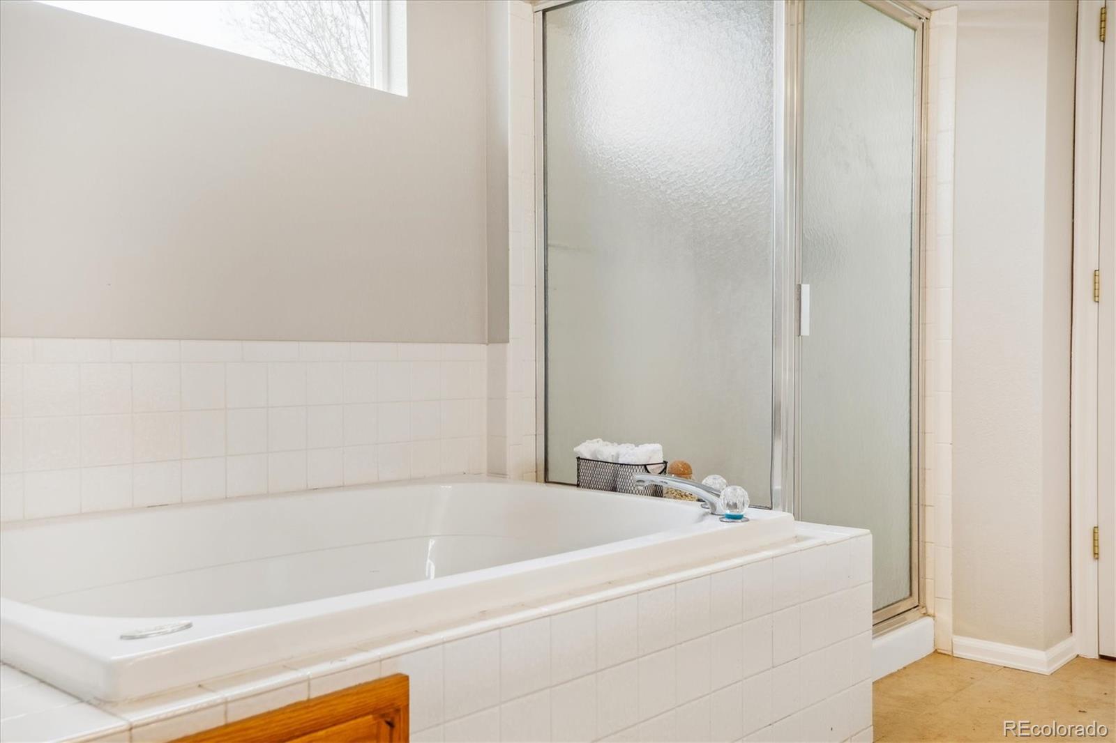 5174 S Ukraine Street