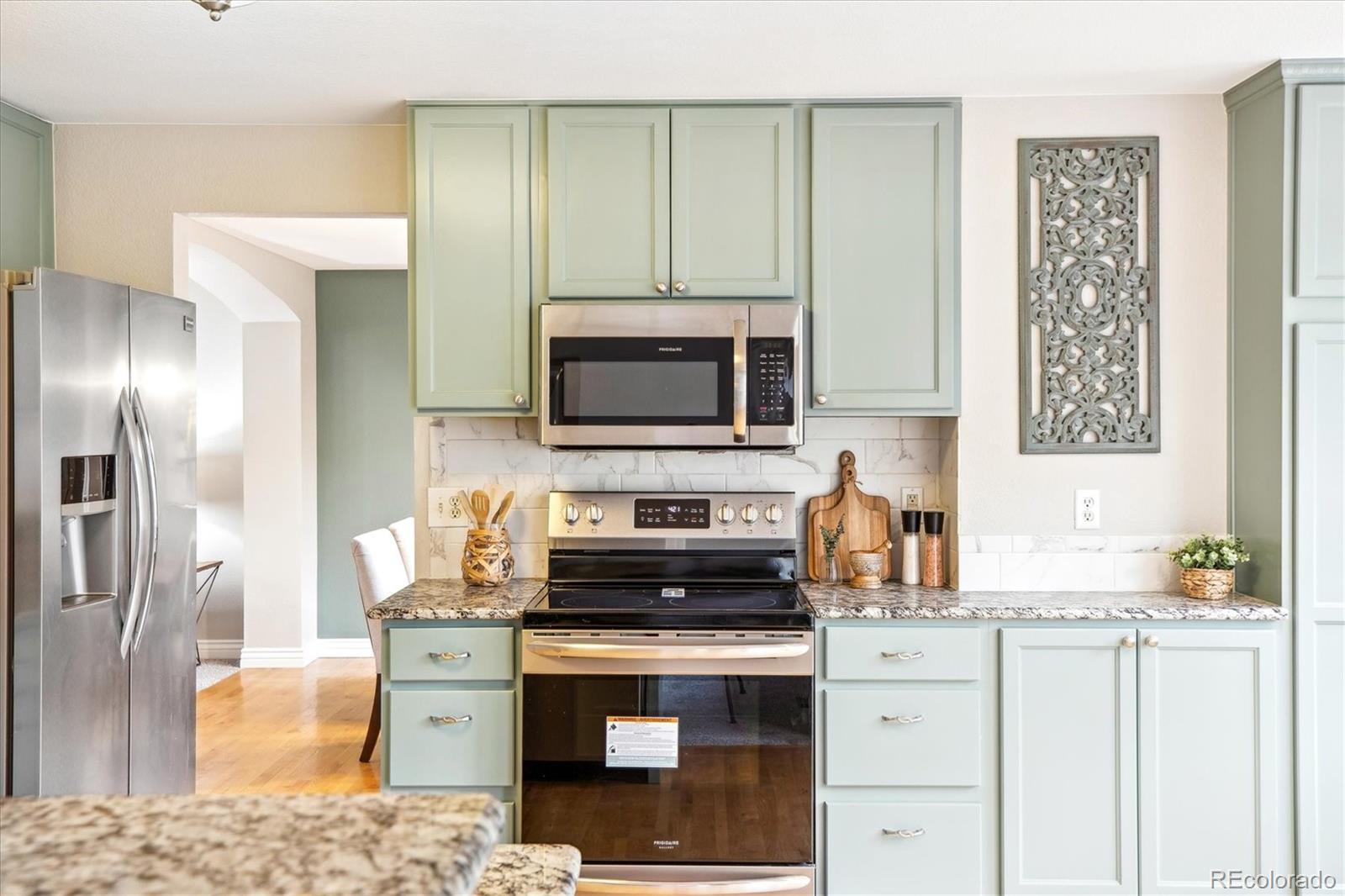 5174 S Ukraine Street